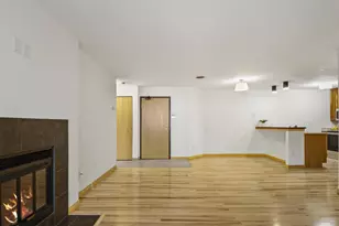 311 N Hancock St, Madison, WI 53703 - Photo 7