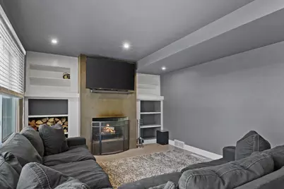 132 W Macarthur Street, Sun Prairie, WI 53590 - Photo 17