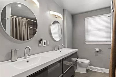 132 W Macarthur Street, Sun Prairie, WI 53590 - Photo 21