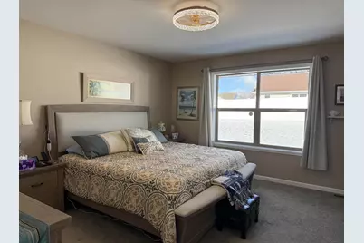 863 E Bridget Drive, Beloit, WI 53511 - Photo 11