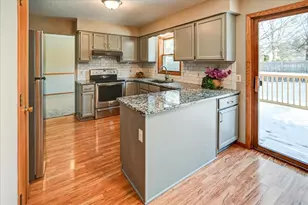 305 N High Point Rd, Madison, WI 53717 - Photo 23