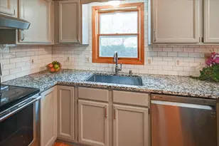 305 N High Point Rd, Madison, WI 53717 - Photo 19