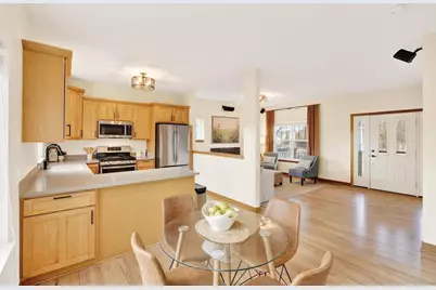 2846 Big Bluestem Parkway, Fitchburg, WI 53711 - Photo 11