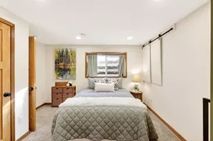 2846 Big Bluestem Pkwy, Fitchburg, WI 53711 - Photo 31