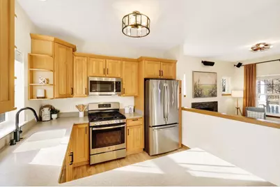 2846 Big Bluestem Parkway, Fitchburg, WI 53711 - Photo 13