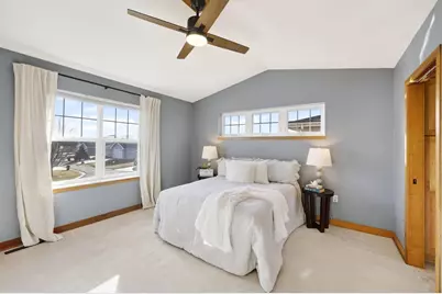 2846 Big Bluestem Parkway, Fitchburg, WI 53711 - Photo 23