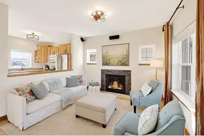 2846 Big Bluestem Parkway, Fitchburg, WI 53711 - Photo 3