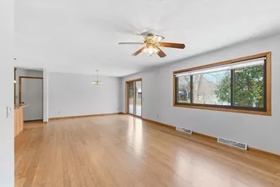 2 W Spyglass Court, Madison, WI 53717 - Photo 7