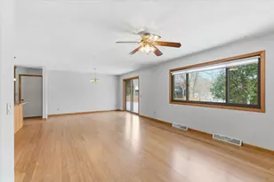 2 W Spyglass Ct, Madison, WI 53717 - Photo 7