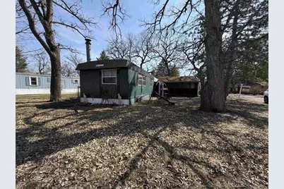 122 Falling Creek Circle, Janesville, WI 53548 - Photo 3