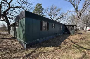 122 Falling Creek Cir, Janesville, WI 53548 - Photo 5