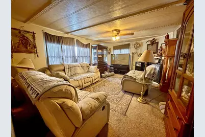 122 Falling Creek Circle, Janesville, WI 53548 - Photo 7