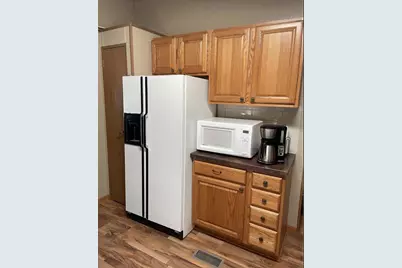 512 Opal Circle, Lannon, WI 53046 - Photo 7