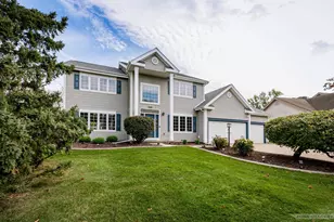 2742 Jasmine Dr, Fitchburg, WI 53711 - Photo 5