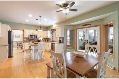 2742 Jasmine Drive, Fitchburg, WI 53711 - Photo 17