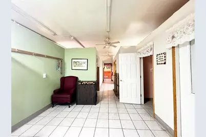 525 S Fairfield Avenue, Juneau, WI 53039 - Photo 11