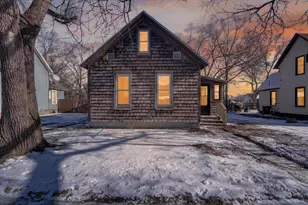 1015 Bluff St, Beloit, WI 53511 - Photo 1