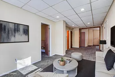 1015 Bluff Street, Beloit, WI 53511 - Photo 23