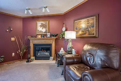 399 Oakbrook Drive, Wisconsin Dells, WI 53965 - Photo 5