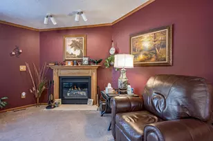 399 Oakbrook Dr, Wisconsin Dells, WI 53965 - Photo 5