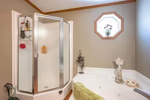 399 Oakbrook Dr, Wisconsin Dells, WI 53965 - Photo 19