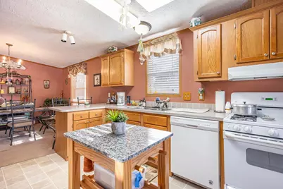 399 Oakbrook Drive, Wisconsin Dells, WI 53965 - Photo 7
