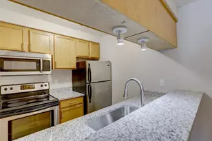 2416 Independence Ln, Madison, WI 53704 - Photo 13