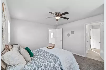 225 N Pine Street, Reedsburg, WI 53959 - Photo 7