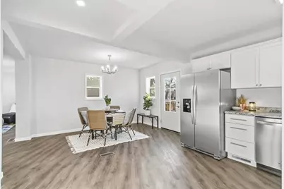 225 N Pine Street, Reedsburg, WI 53959 - Photo 11