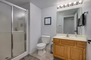 1401 Waldorf Blvd, Madison, WI 53719 - Photo 23