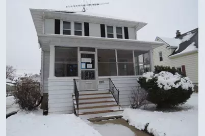 1015 Wisconsin Avenue, North Fond du Lac, WI 54937 - Photo 1