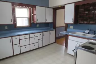 1015 Wisconsin Ave, North Fond du Lac, WI 54937 - Photo 3