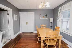 225 Washington St, Mineral Point, WI 53565 - Photo 9