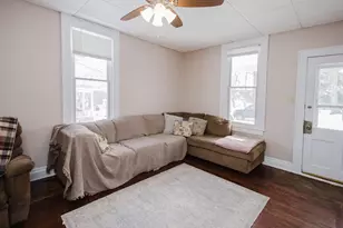 225 Washington St, Mineral Point, WI 53565 - Photo 3