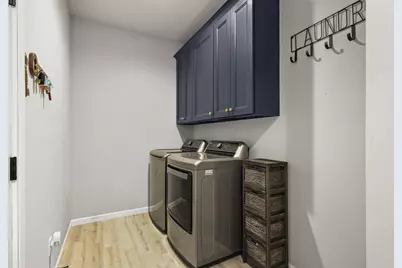 204 Bonnie Lane, Belleville, WI 53508 - Photo 13