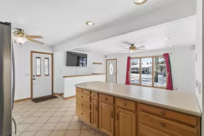 137 Belmont Road, Madison, WI 53714 - Photo 7