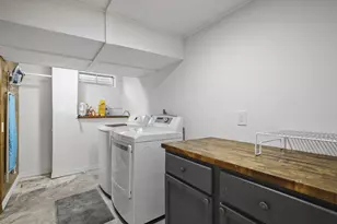 1317 Ellen Ave, Madison, WI 53716 - Photo 33