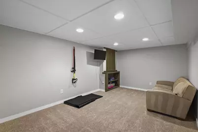 1317 Ellen Avenue, Madison, WI 53716 - Photo 25