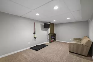 1317 Ellen Ave, Madison, WI 53716 - Photo 25