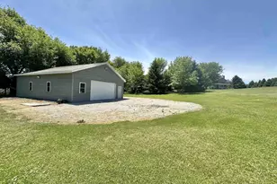 N9026 Hickory Point Rd, Beaver Dam, WI 53916 - Photo 65