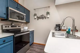 2 Creekwood Ln, Galena, IL 61036 - Photo 13