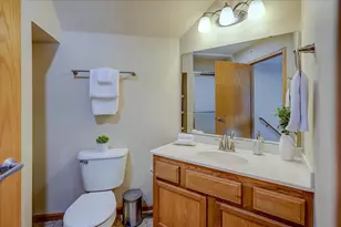 41 S Gardens Way, Fitchburg, WI 53711 - Photo 35