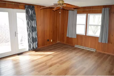 1002 Ellen Avenue, Madison, WI 53716 - Photo 5