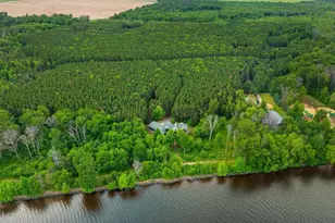 W5271 Southview Dr, Necedah, WI 54646 - Photo 3