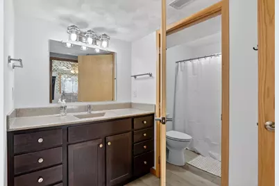 4252 Fox Hills Court, Janesville, WI 53546 - Photo 43