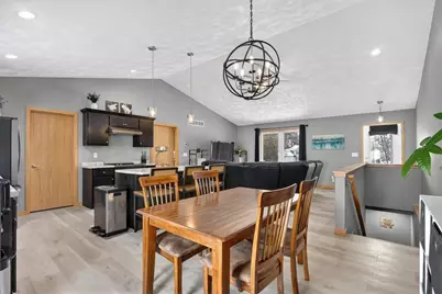 4252 Fox Hills Court, Janesville, WI 53546 - Photo 21