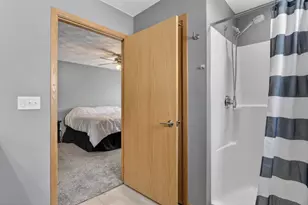 4252 Fox Hills Ct, Janesville, WI 53546 - Photo 37