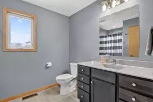 4252 Fox Hills Ct, Janesville, WI 53546 - Photo 43