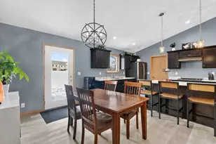 4252 Fox Hills Ct, Janesville, WI 53546 - Photo 27