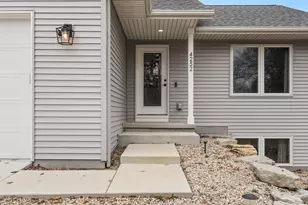 4252 Fox Hills Ct, Janesville, WI 53546 - Photo 7